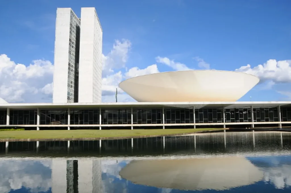 Lançamento de publicação sobre inteligência artificial e mercado de trabalho na Câmara dos Deputados